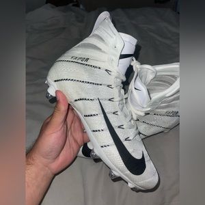 VAPOR UNTOUCHABLE 3 ELITE FLYKNIT 'WHITE BLACK'